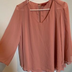 Jennifer Lopez pink dress shirt shoot me an offer!!